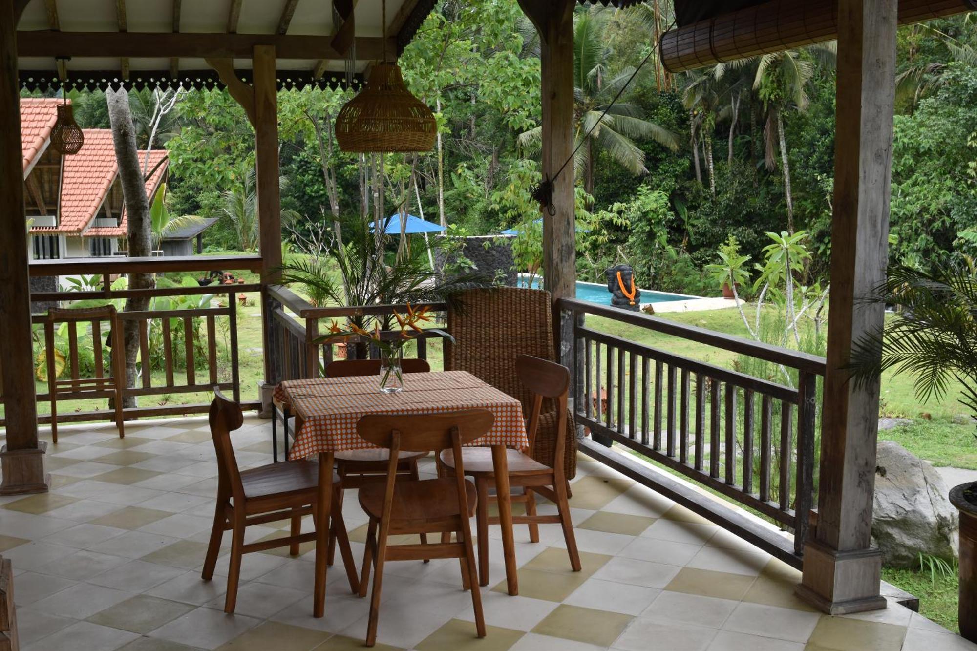 Graha Ayoe Country house *
