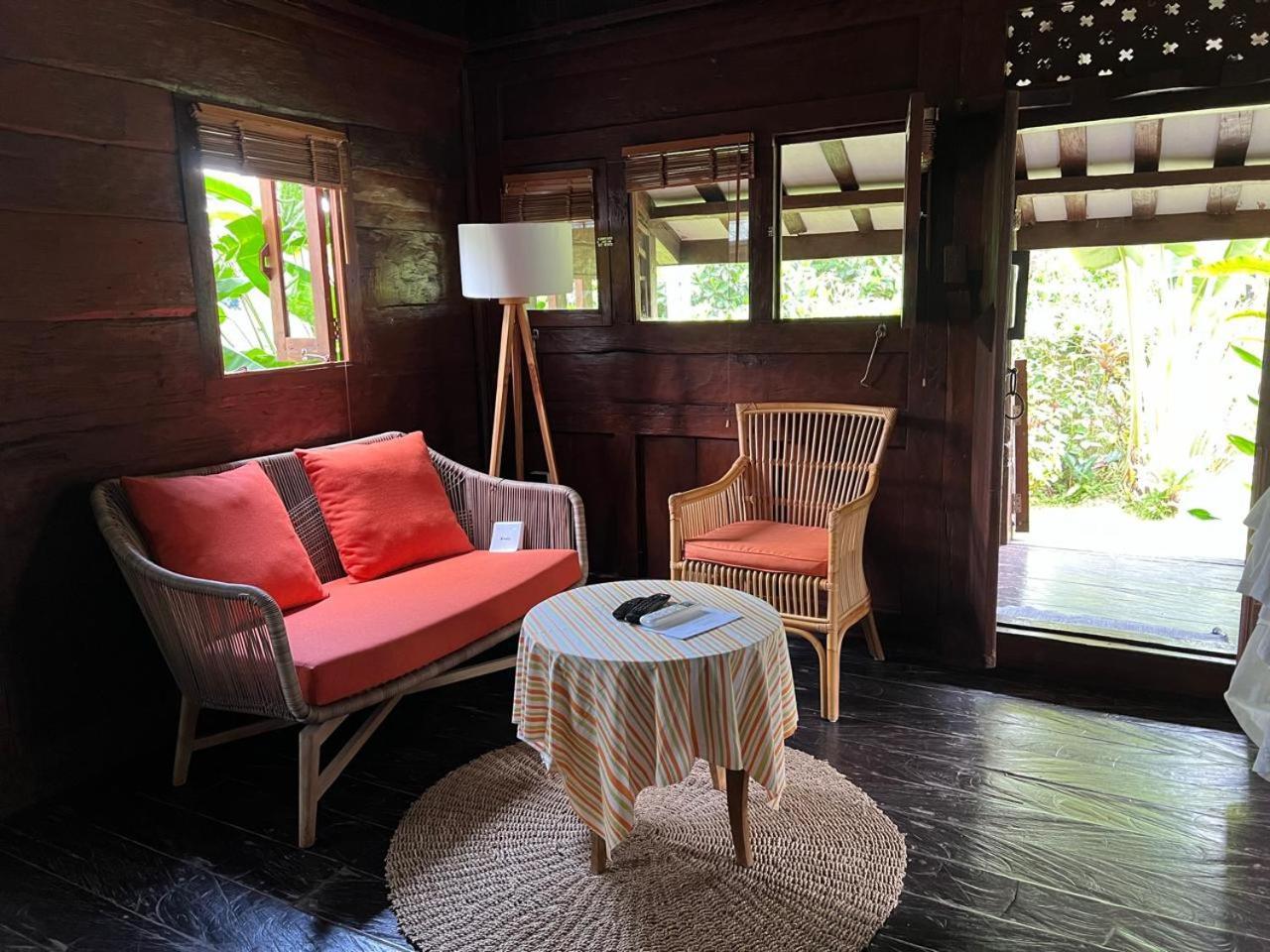 Country house Graha Ayoe *